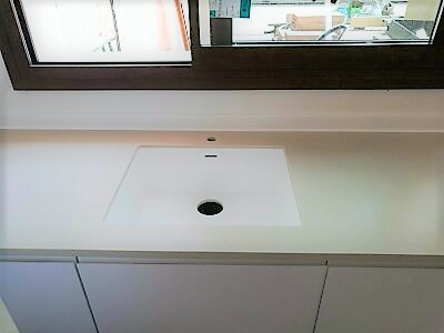 JIJ Solid Surface 16