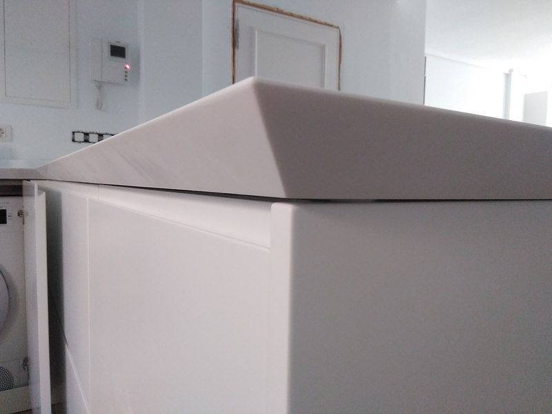 JIJ Solid Surface 14