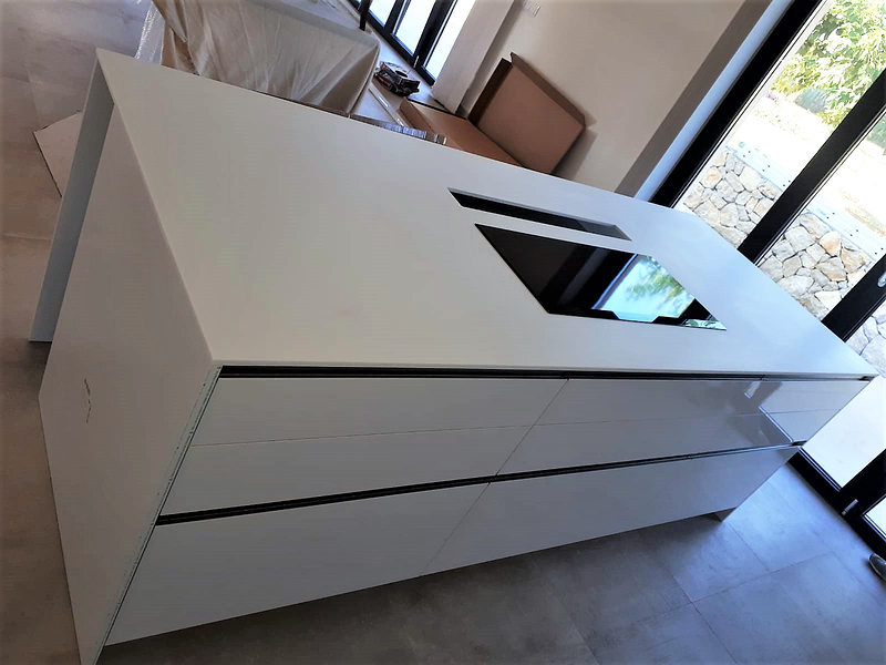 JIJ Solid Surface 39