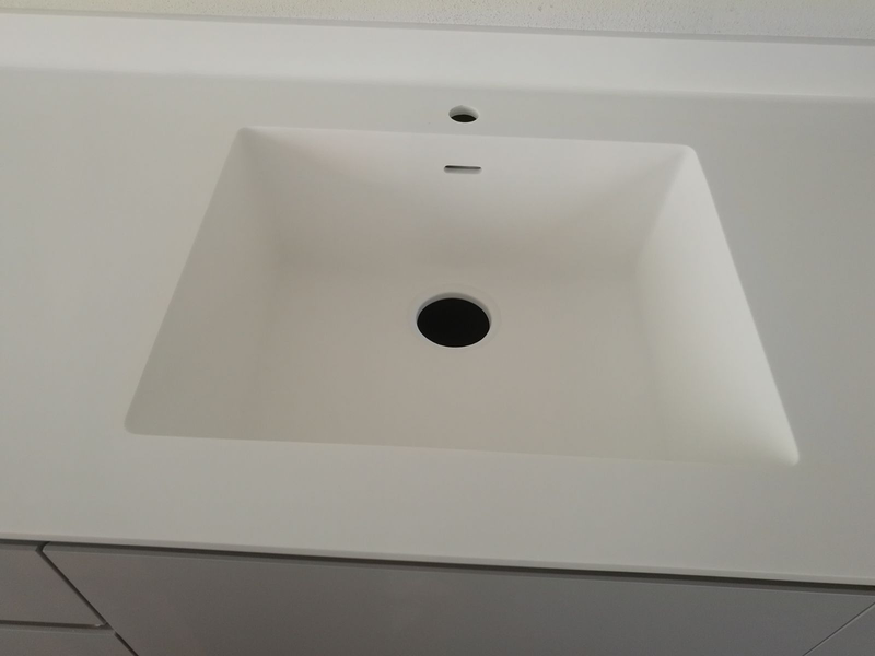 JIJ Solid Surface 23