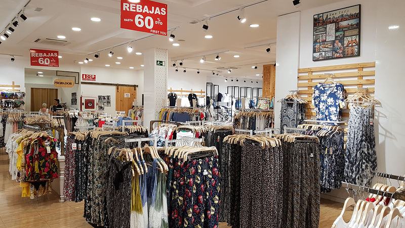 First You, Moda Y Complementos 12