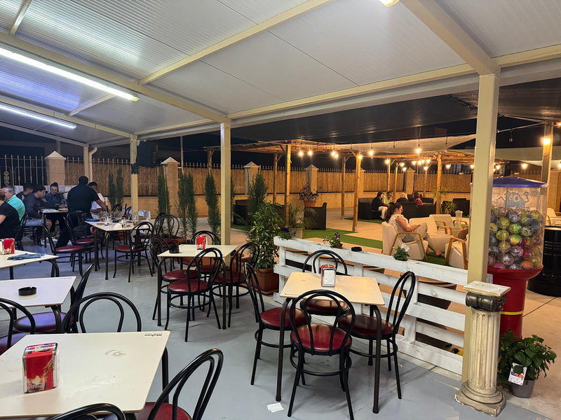 Asador Mendoza Cox Garden Bar 7