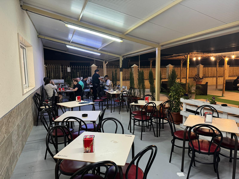 Asador Mendoza Cox Garden Bar 8