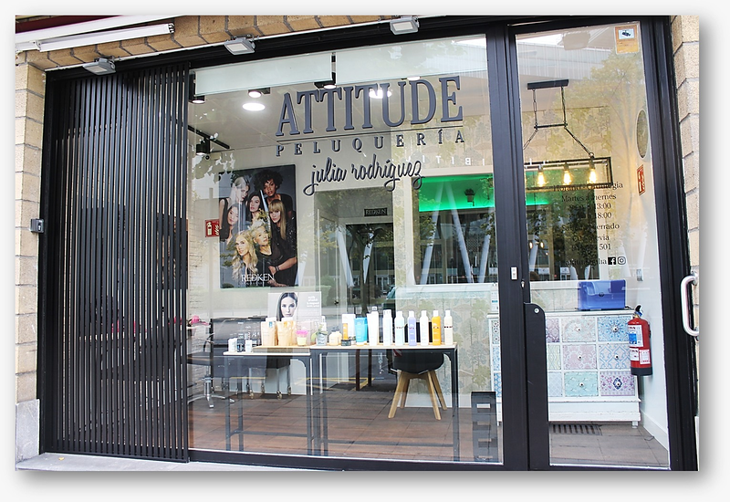 Attitude Julia Rodr&iacute;guez PELUQUERIAS UNISEX