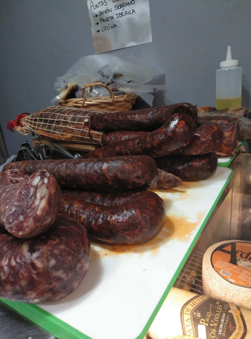 La Despensa De Daniela DELICATESSEN: ESTABLECIMIENTOS