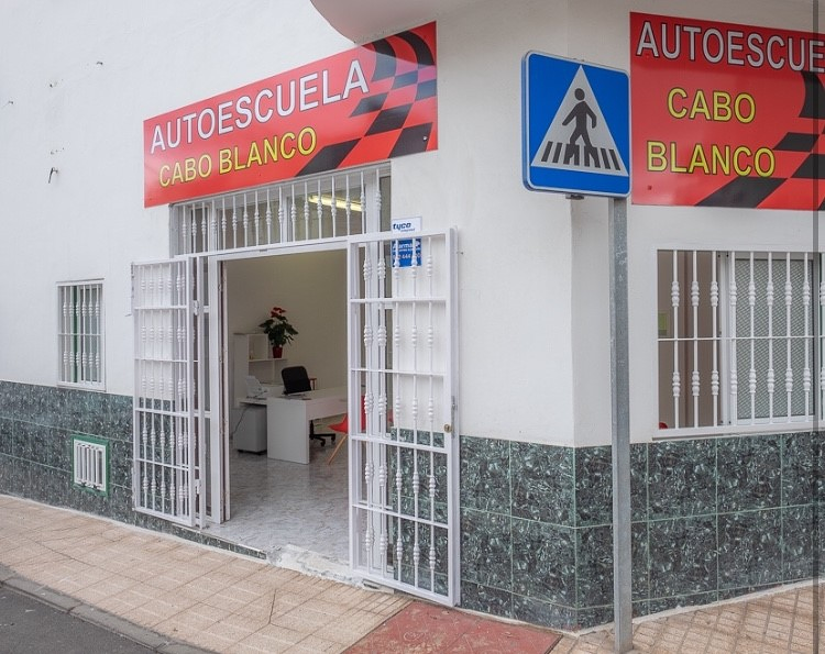 Autoescuela Cabo Blanco 3
