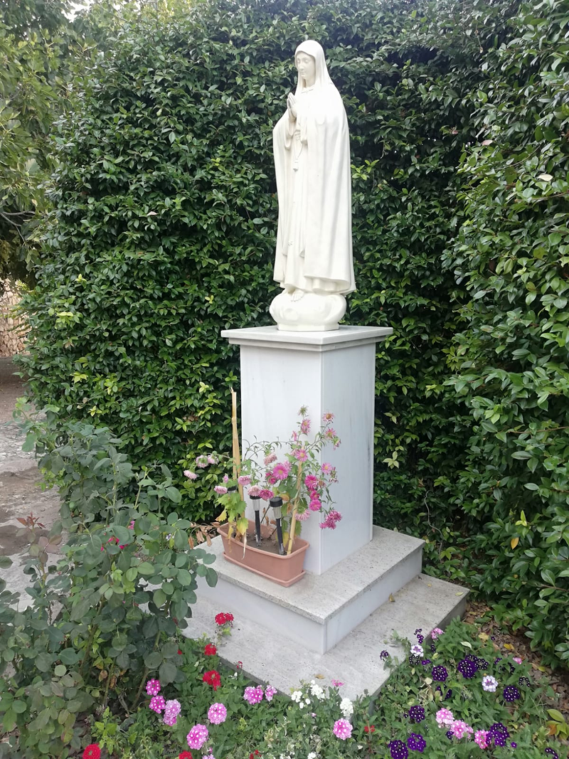 Marmoles Y Granitos Guadamoya S.C.P. 5