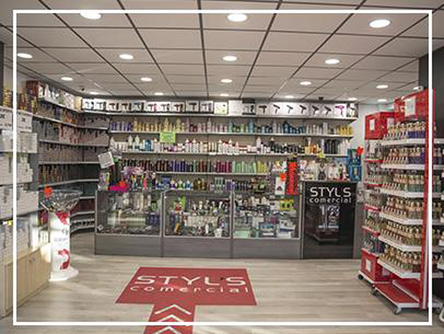 Styl&acute;s Comercial 5