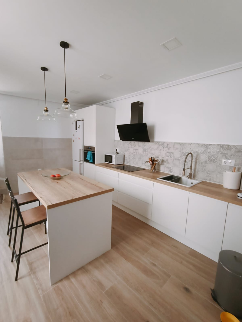 Cano Interiores PUERTAS DE MADERA