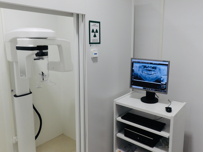 Eszencial Clínica Dental 2