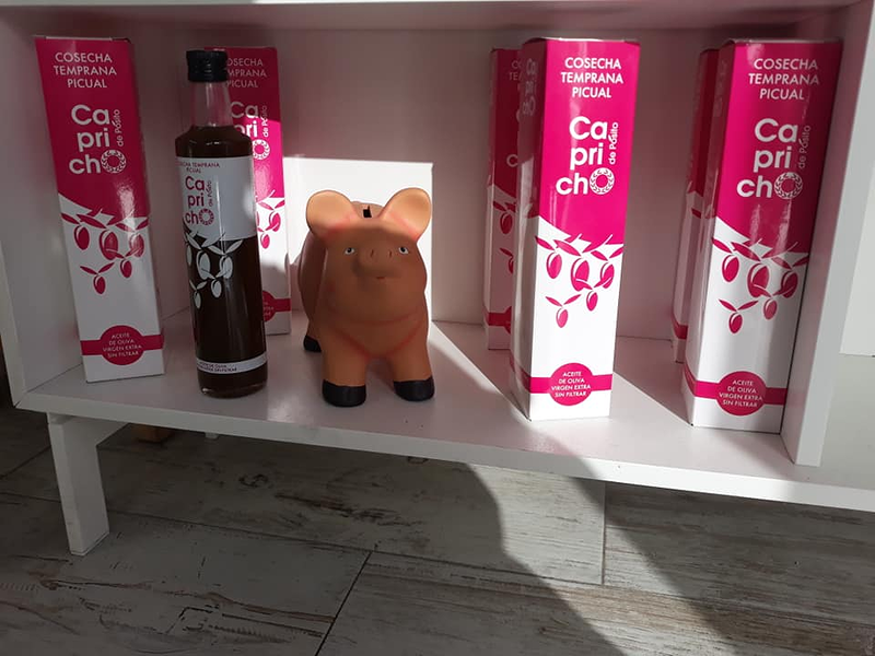 Entrejamones CORTADORES DE JAMON: SERVICIOS