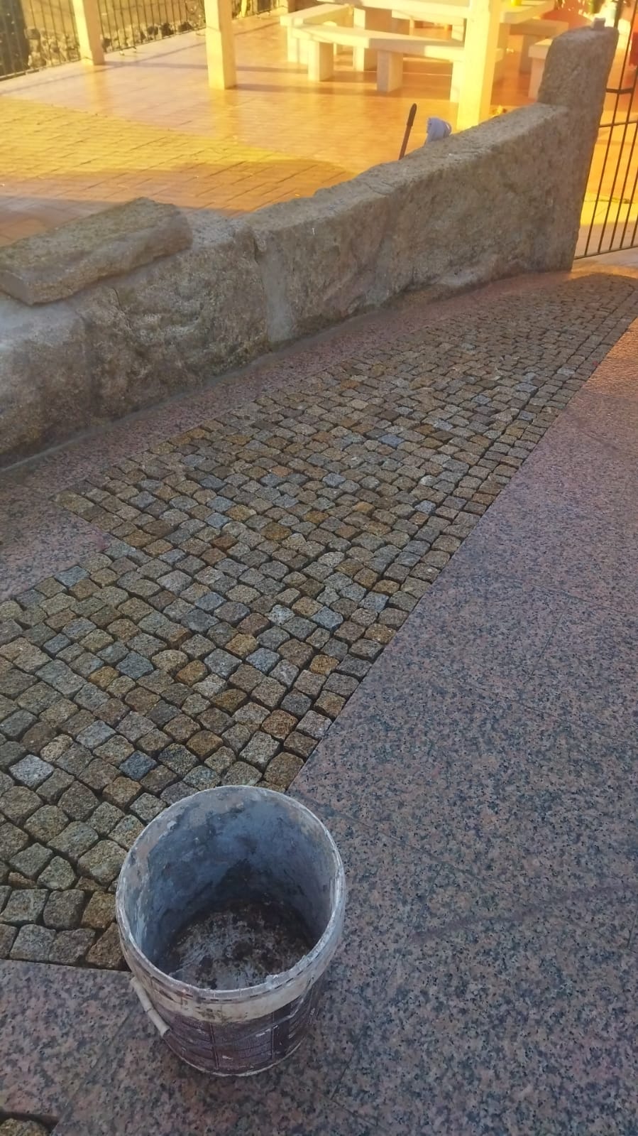 Los Hombres Del Adoqu&iacute;n 36