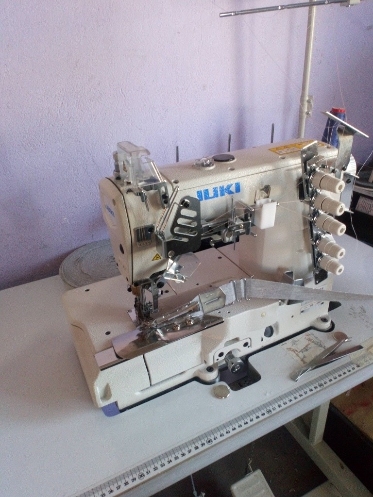 M&aacute;quinas de Coser Pablo 13