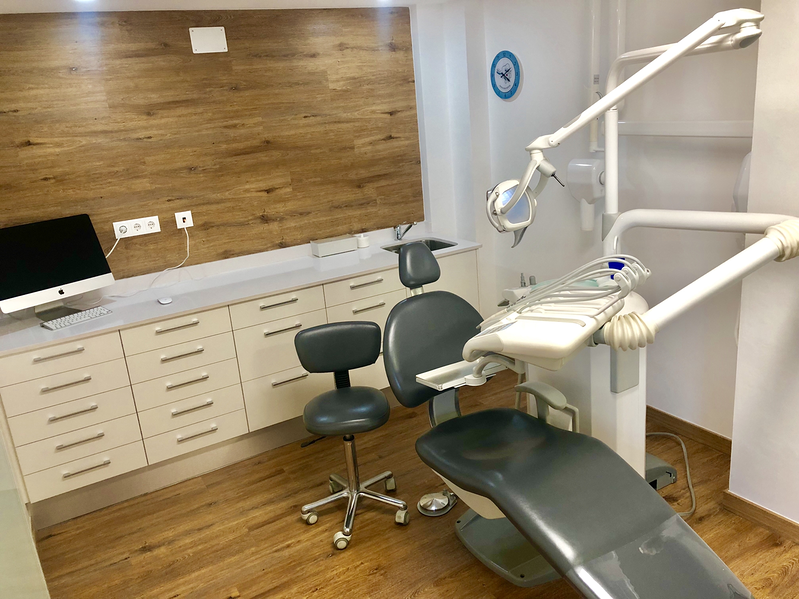 Montcada Dental 9