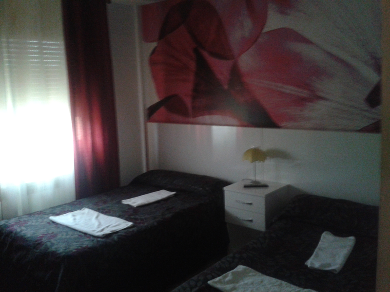 Hostal Texas 2 ALOJAMIENTO EN APARTAMENTOS CORTA Y LARGA ESTANCIA