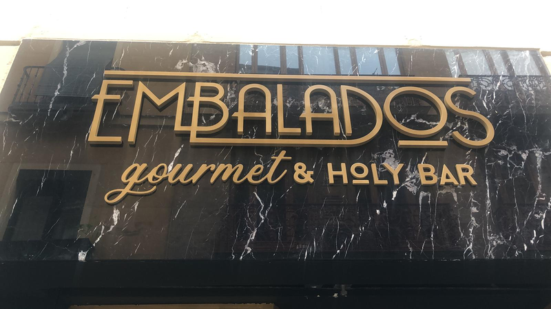 Embalados Gourmet & Holy Bar 5