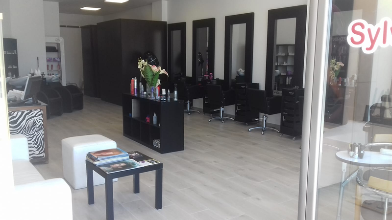 Sylvie Peluquer&iacute;as PELUQUERIAS UNISEX