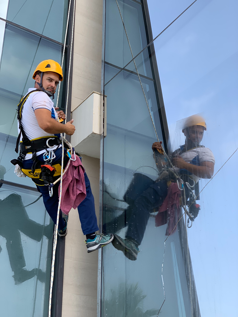 &Aacute;ngel S.P. TRABAJOS VERTICALES