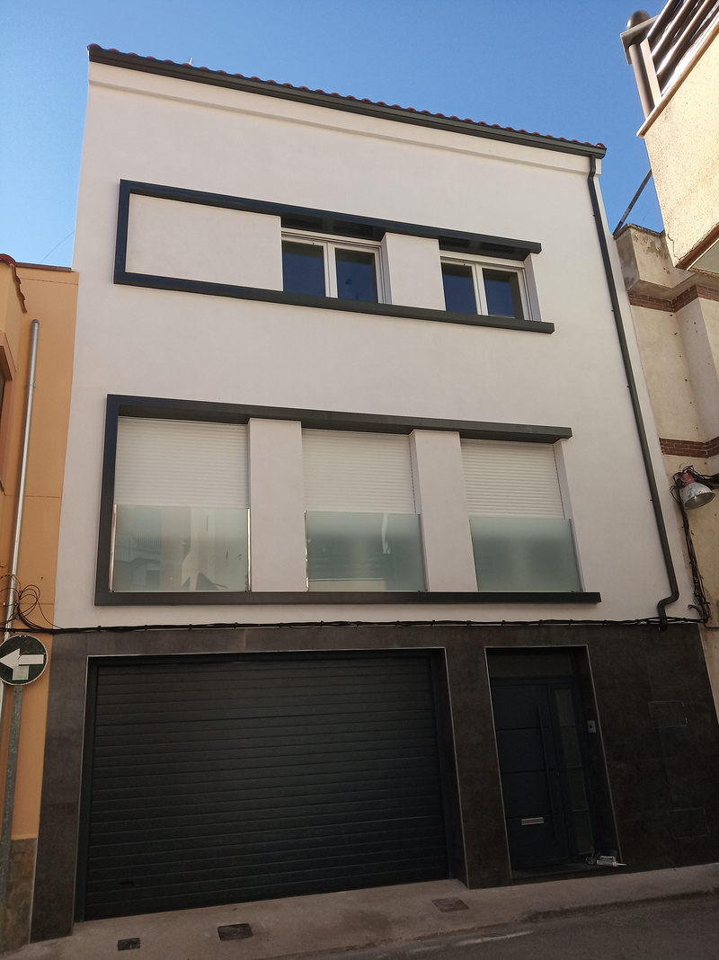 Construcci&oacute;n Y Reformas Corral Caballero 8