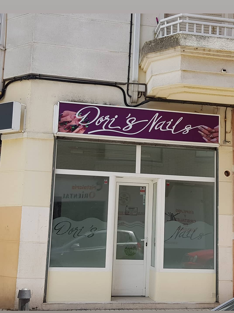 Doris Nails MANICURA