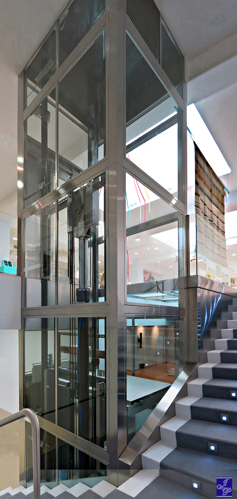 Ascensores J. Pascual 9