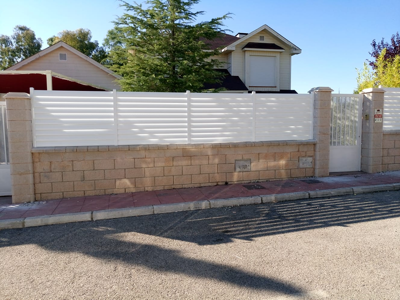 Persianas Linares S.L. 11