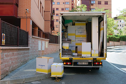 Mudanzas y portes 24 HORAS 2 Mudanzas y portes 24 HORAS 2