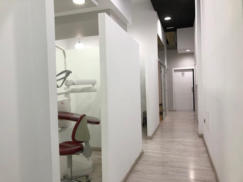 Cl&iacute;nica Dental Franchy Roca 8