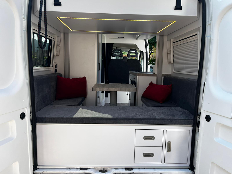 Mart&iacute;nez Multimarca 13