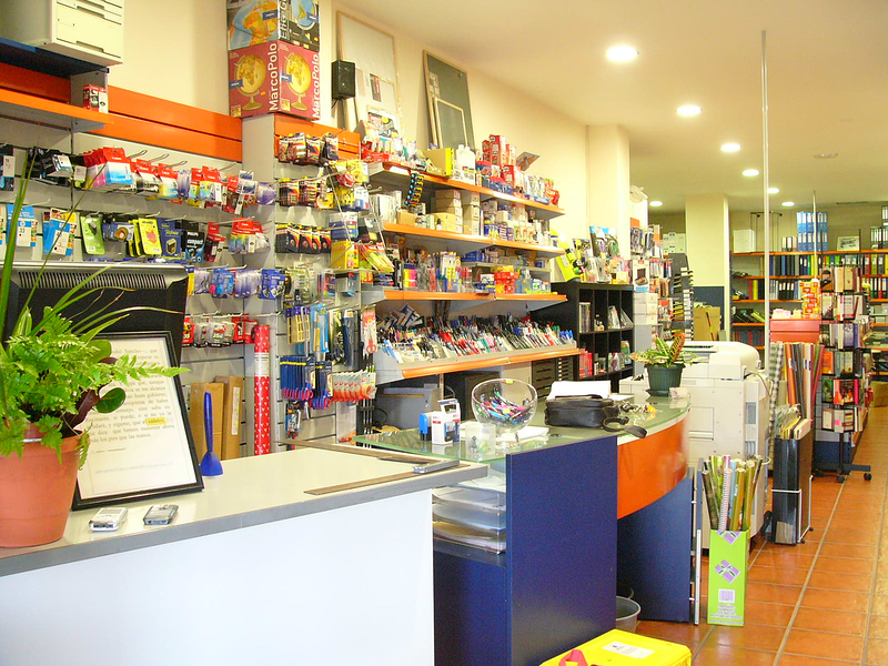 Papeler&iacute;a Caletre PAPELERIA: ESTABLECIMIENTOS