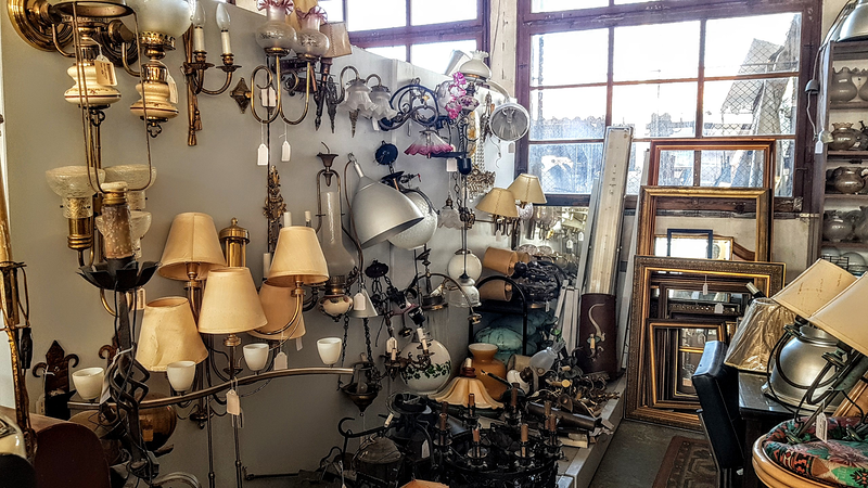 La Rebotiga Del Moble 3