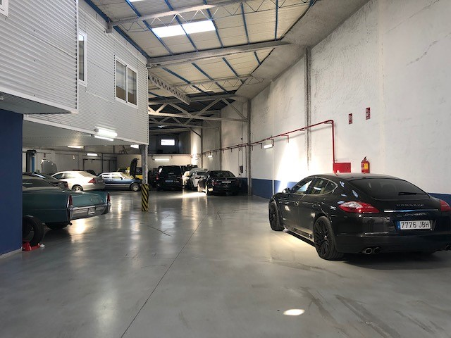 Taller Mecanico Auto - Fuensanta 3