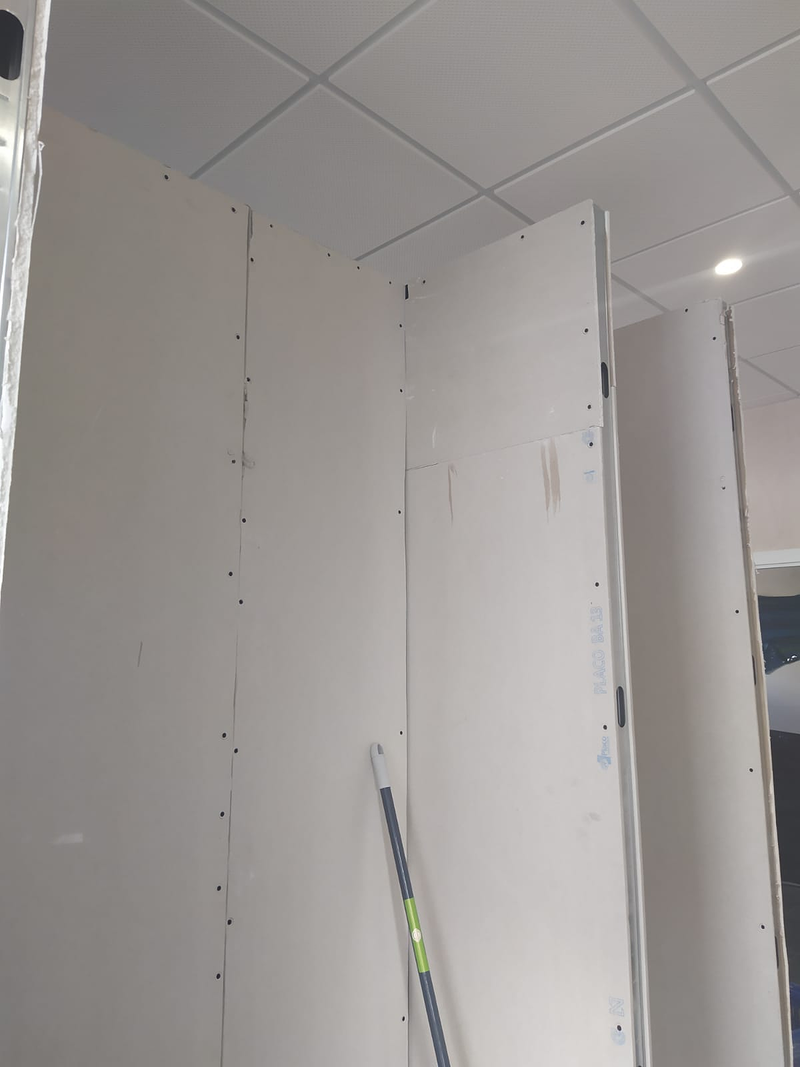 Pinturas y Revestimientos San Miguel 17