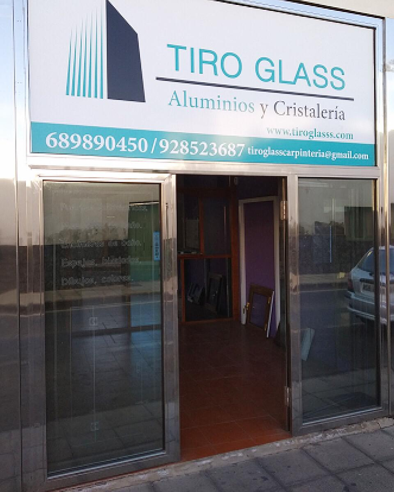 Cristaler&iacute;a Tiroglass Arrecife