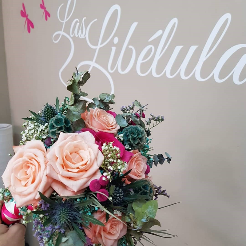 Las Lib&eacute;lulas Flower Shop 19