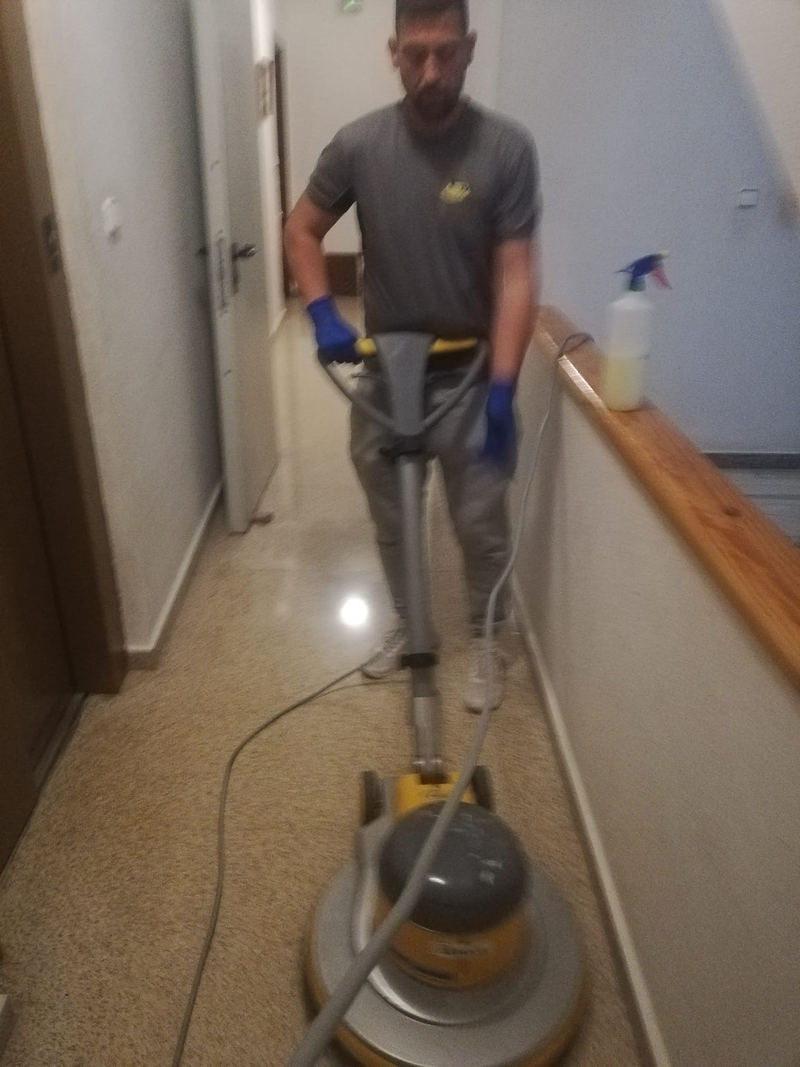 Multiservicios Brillamax 13