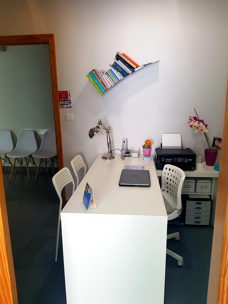 Familydent Centro Dental Avanzado 15