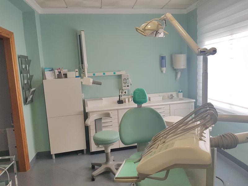 Familydent Centro Dental Avanzado 9