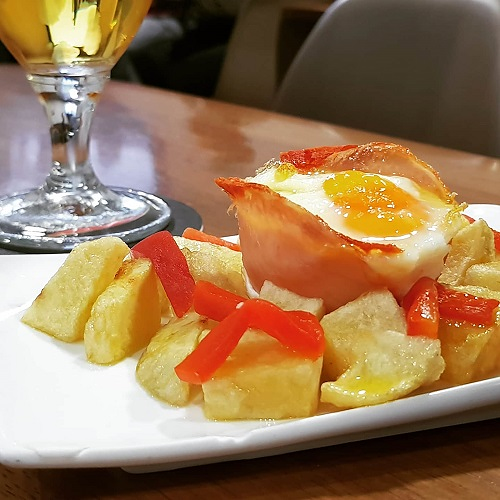 Jisma Cafe-Bar BARES CON TERRAZA