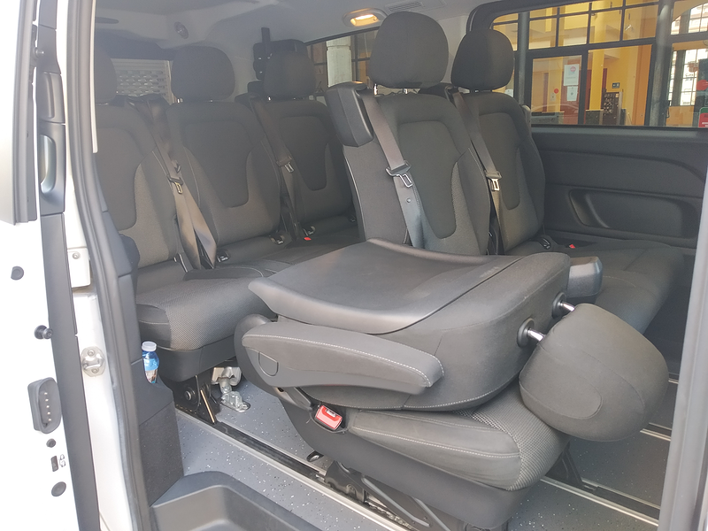 Euro Taxi Oscar 7 Plazas 4