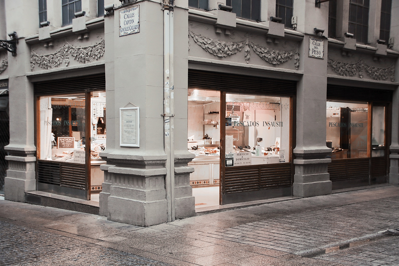 Pescados Insausti PESCADERIAS