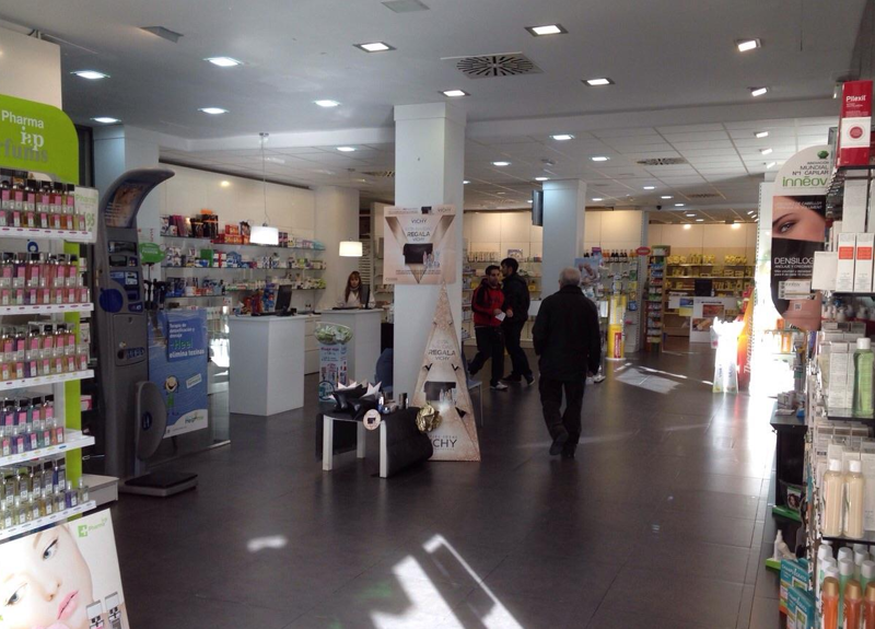 Farmacia Neus Valveny FARMACIAS