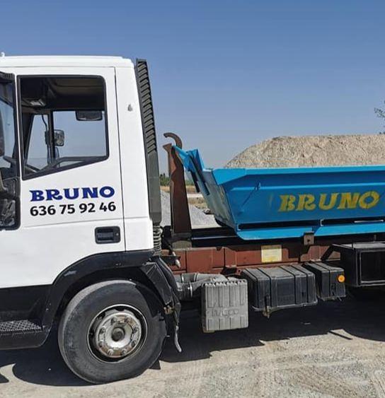 Le&ntilde;as Bruno Granada