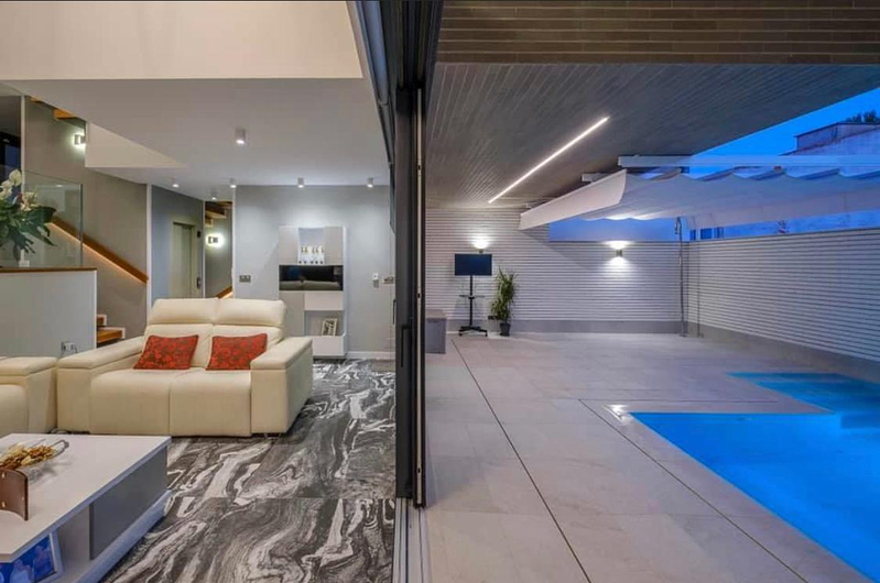 Construcciones S&aacute;nchez Damas 16