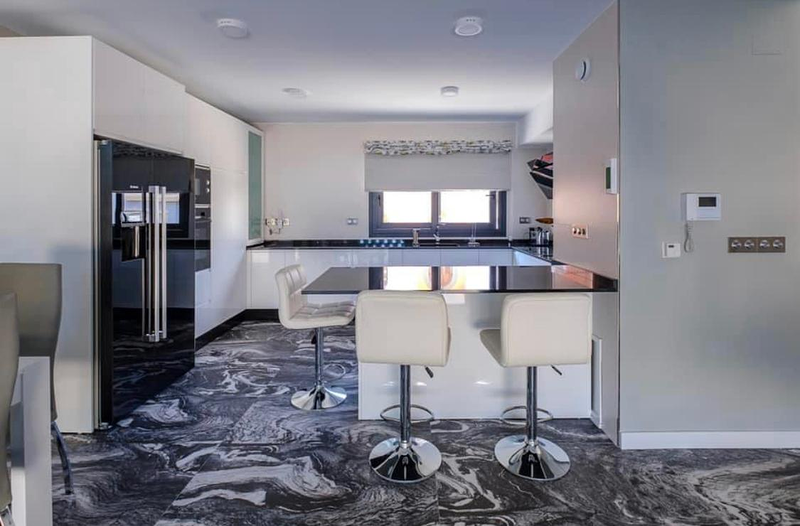 Construcciones S&aacute;nchez Damas 30