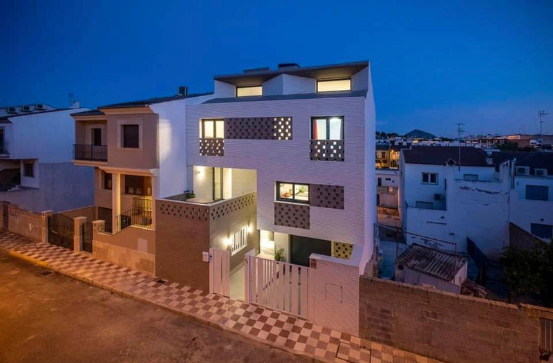 Construcciones S&aacute;nchez Damas 23