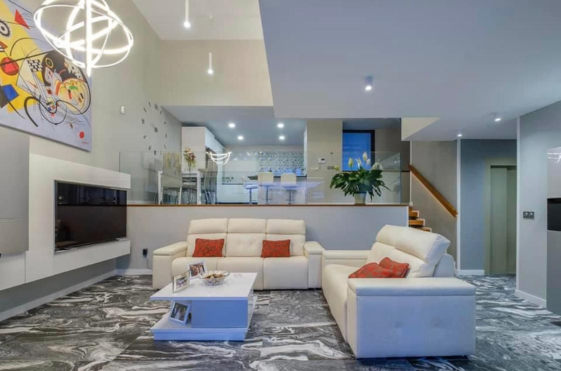 Construcciones S&aacute;nchez Damas 12