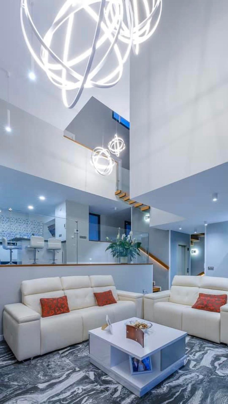 Construcciones S&aacute;nchez Damas 14