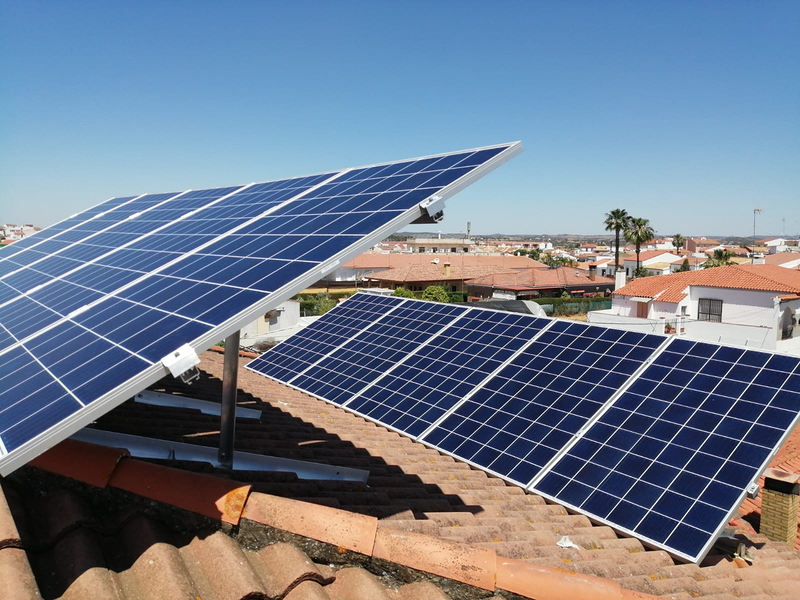 Grupo Solarsur Energía Solar S.L. 23