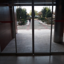 AUTOMATISMOS DAMI - Puertas Autom&aacute;ticas Granada 8